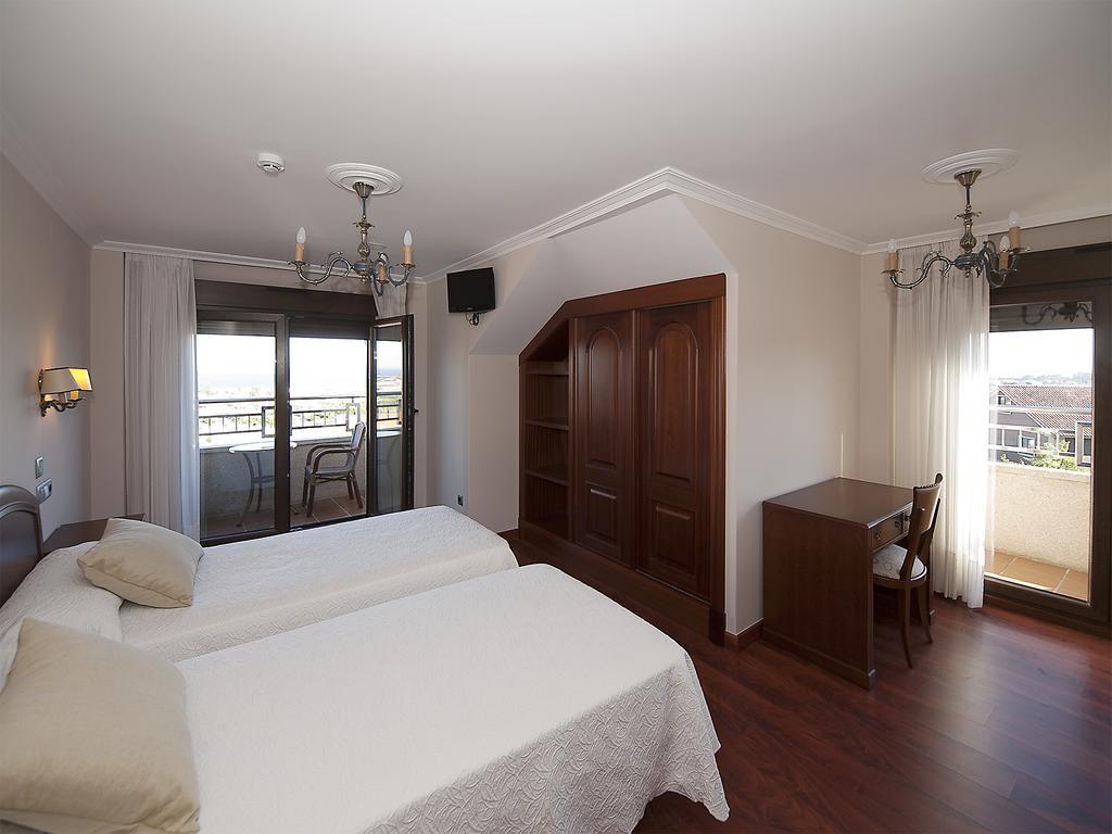 Pension Residencia A Cruzan (Adults Only) Noalla  Buitenkant foto