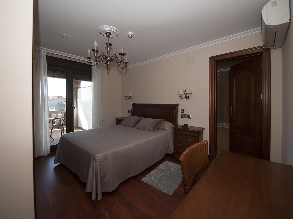 Pension Residencia A Cruzan (Adults Only) Noalla  Buitenkant foto