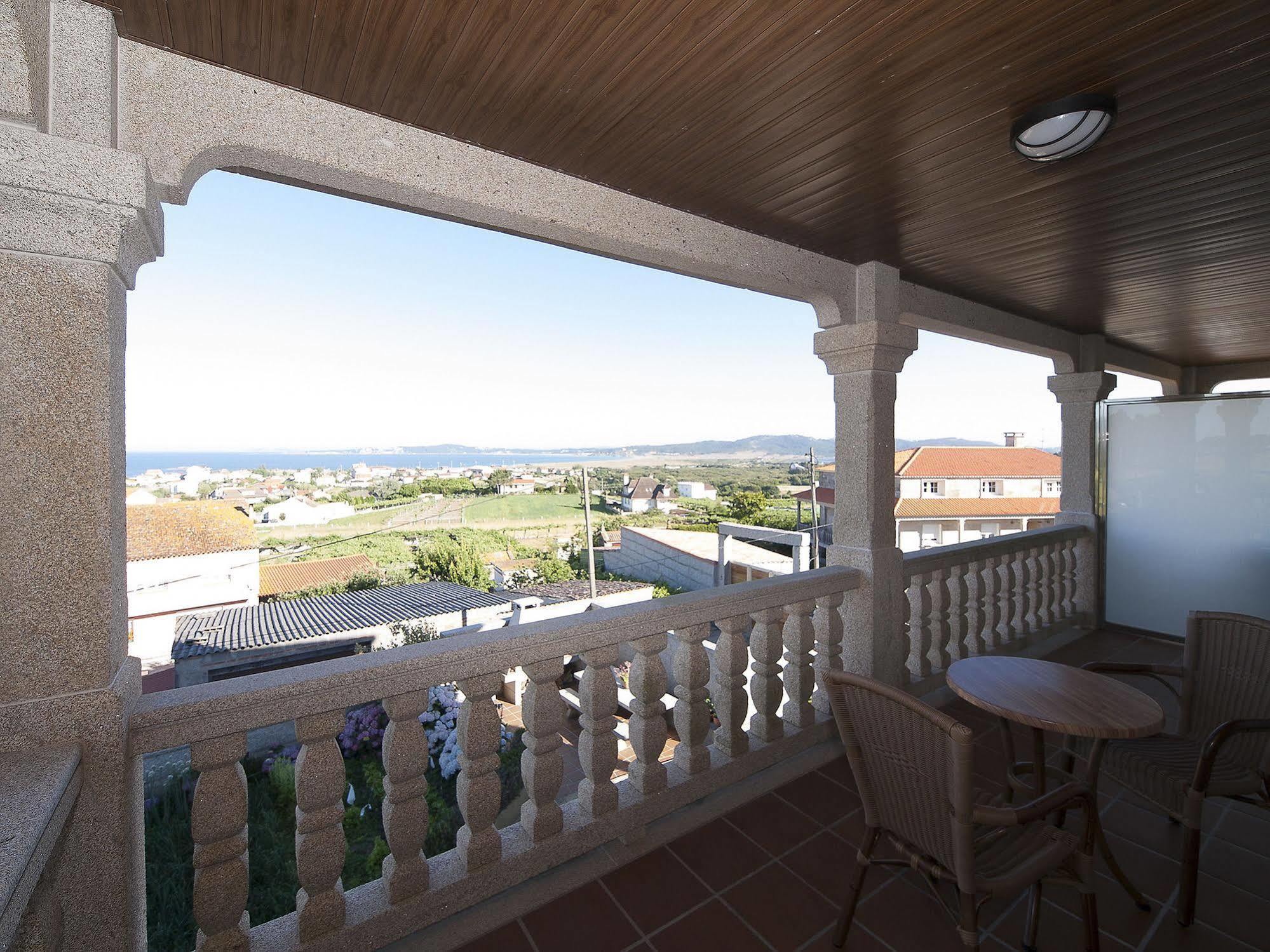 Pension Residencia A Cruzan (Adults Only) Noalla  Buitenkant foto